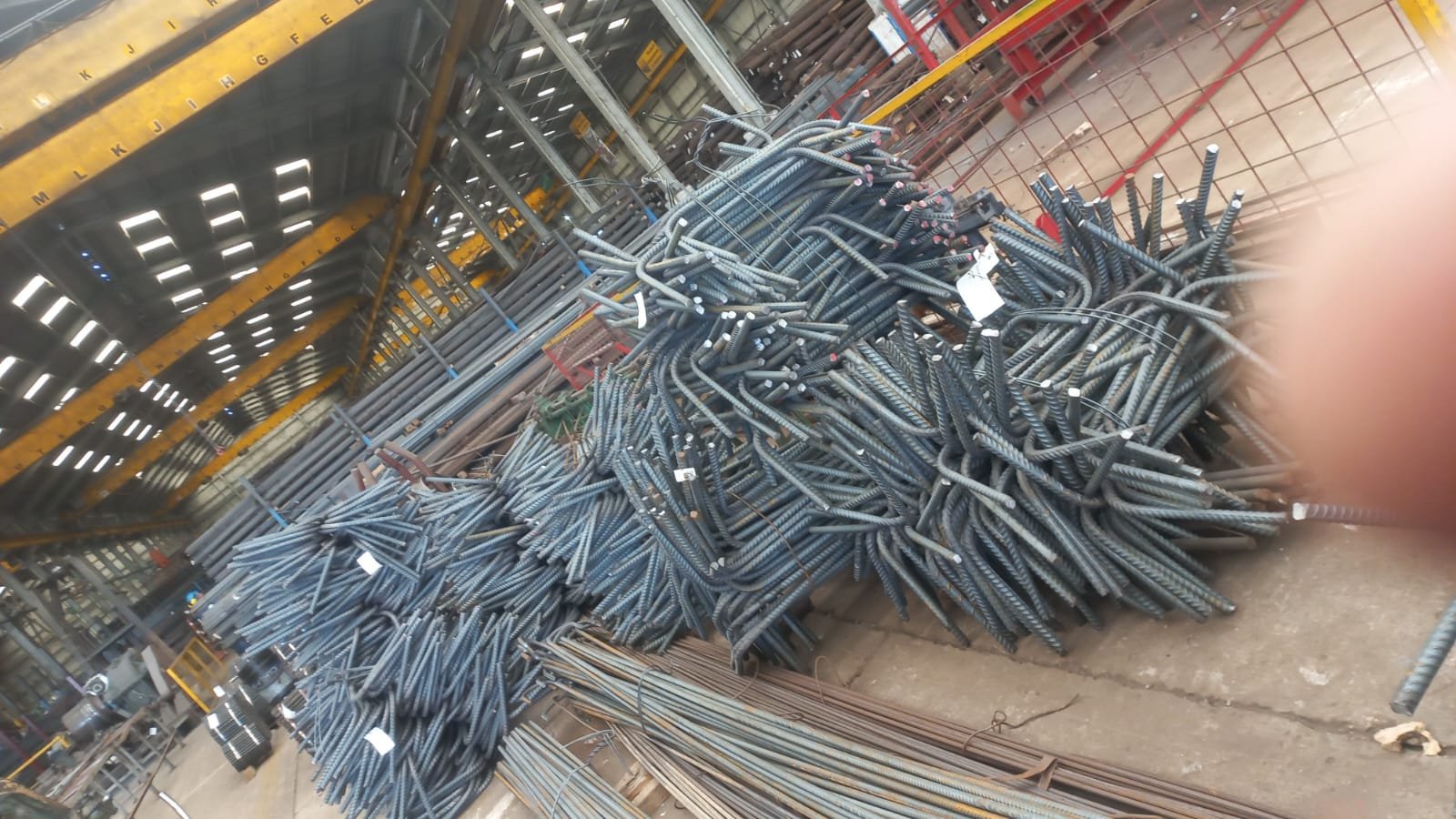 Figured Steel (Acero Figurado)